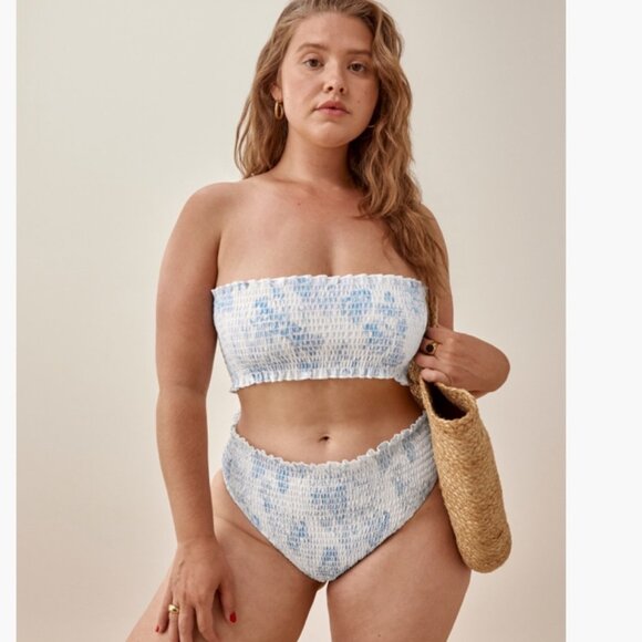 Reformation Ventura Smocked Bikini Bottom in Teacup - Picture 1 of 6